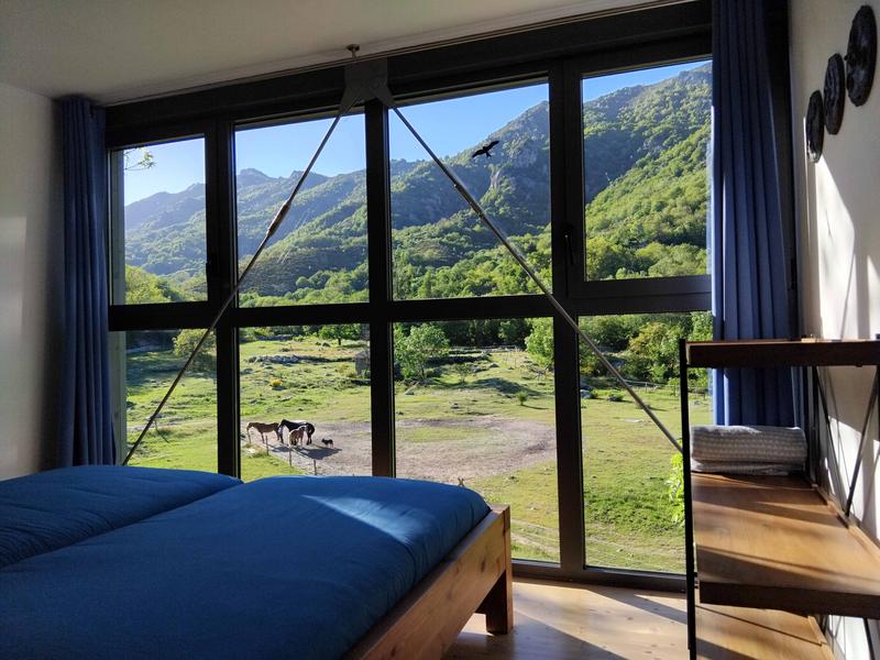 Cabane la Tour bleue_La Souche