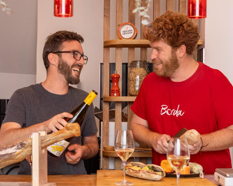 Les deux patrons de la Cave Borda 