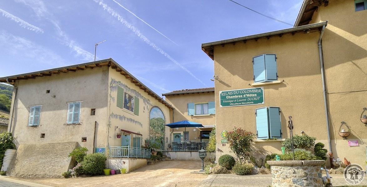 Chambres d'hôtes chez le vigneron 'Le Relais du Colombier' à Marchampt dans le Beaujolais - Rhône.