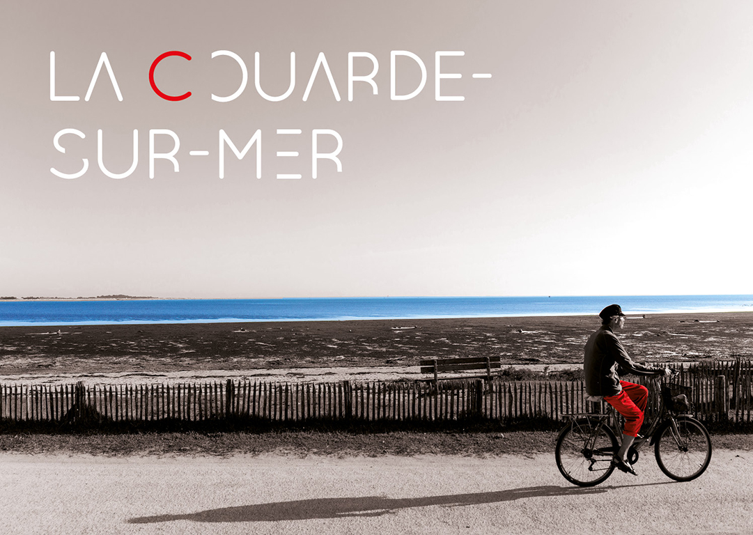 Toilettes publiques - Avenue du Mail