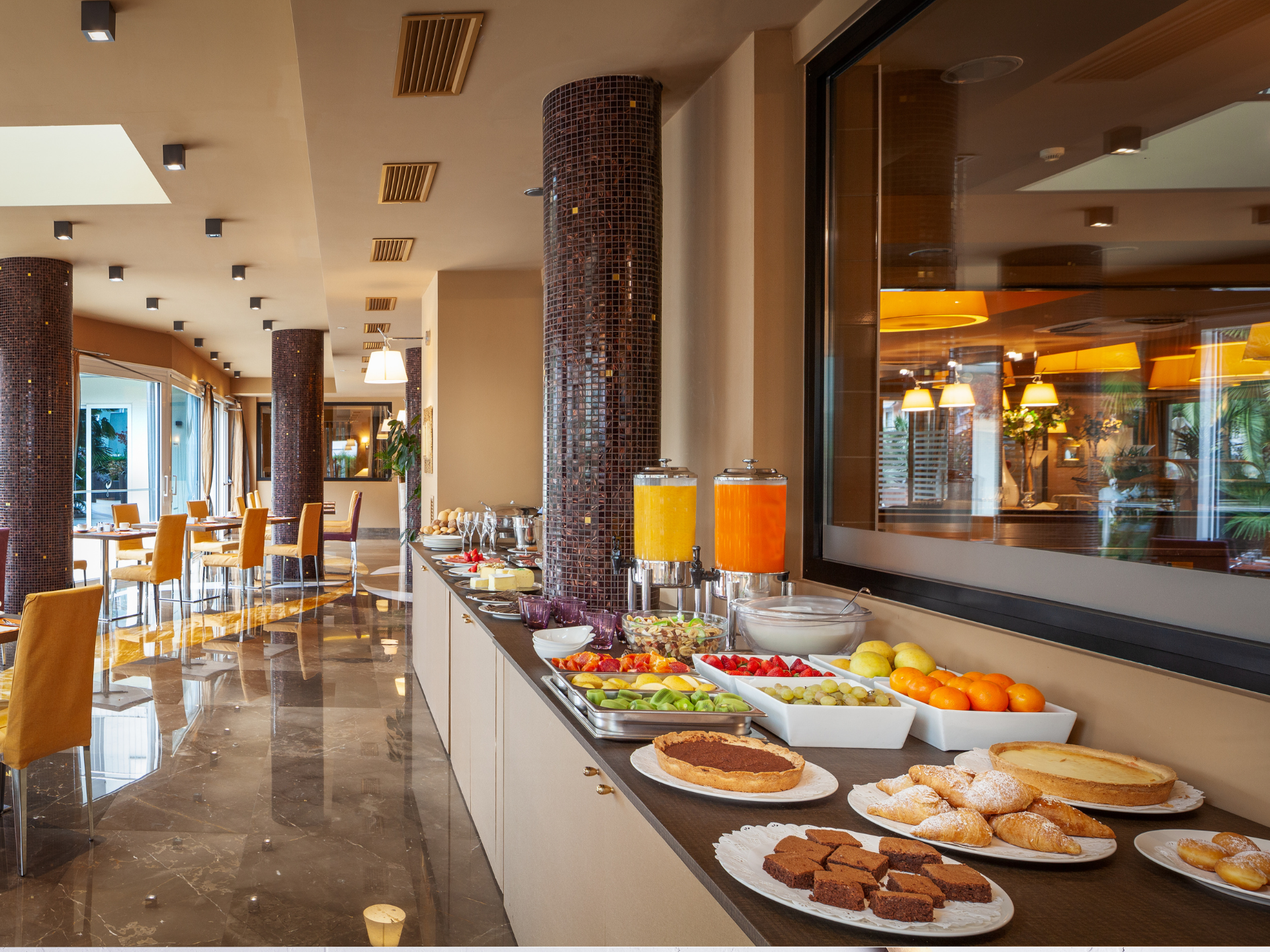 Crescendo Restaurant