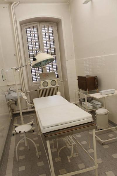 Atelier pour enfants aux Musées de Charlieu : les internes du Dr Tamalou_Charlieu