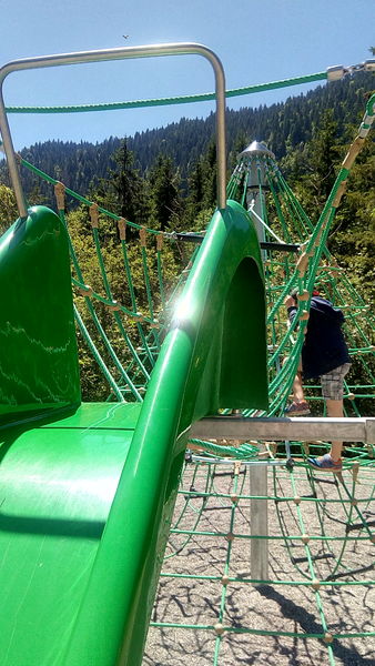 Aire de jeux lac de Vallon