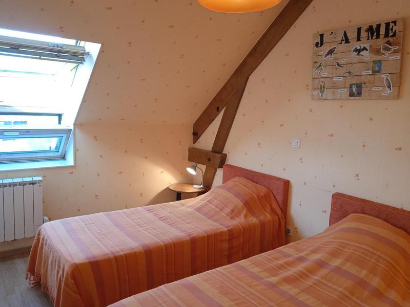 Chambre donnant sur le canal du LoingGîte rural Beaumoulin (n°255)- La Madeleine sur Loing -