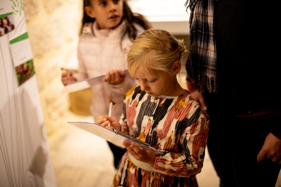 Menez l'enquête à Castanea-Espace découverte de la châtaigne d'Ardèche_Joyeuse