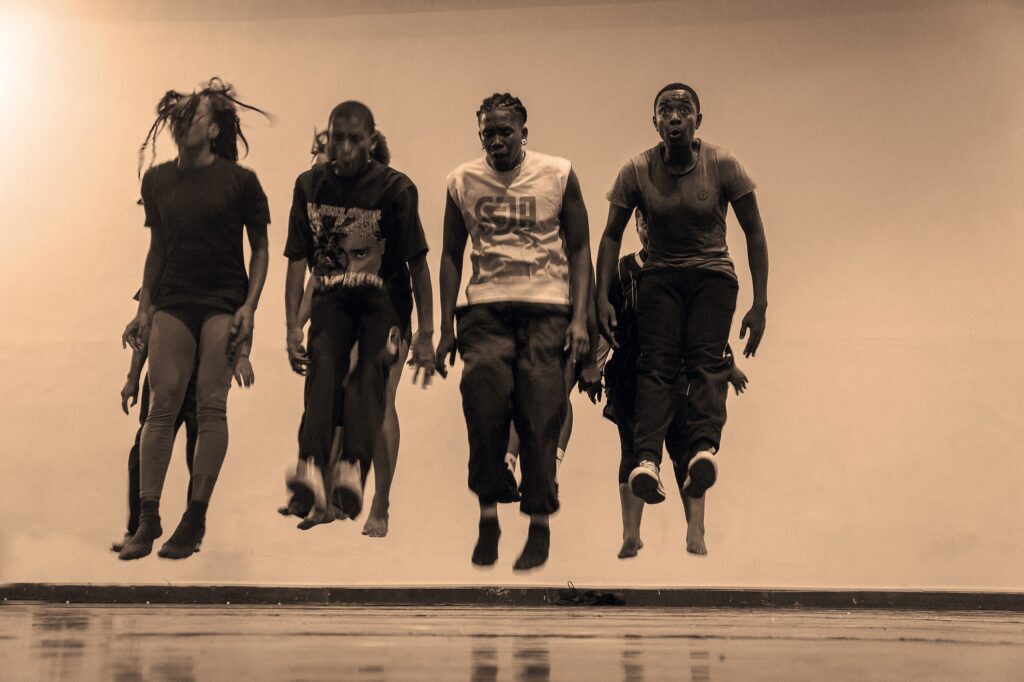 VIA KATLEHONG Tamujuntu