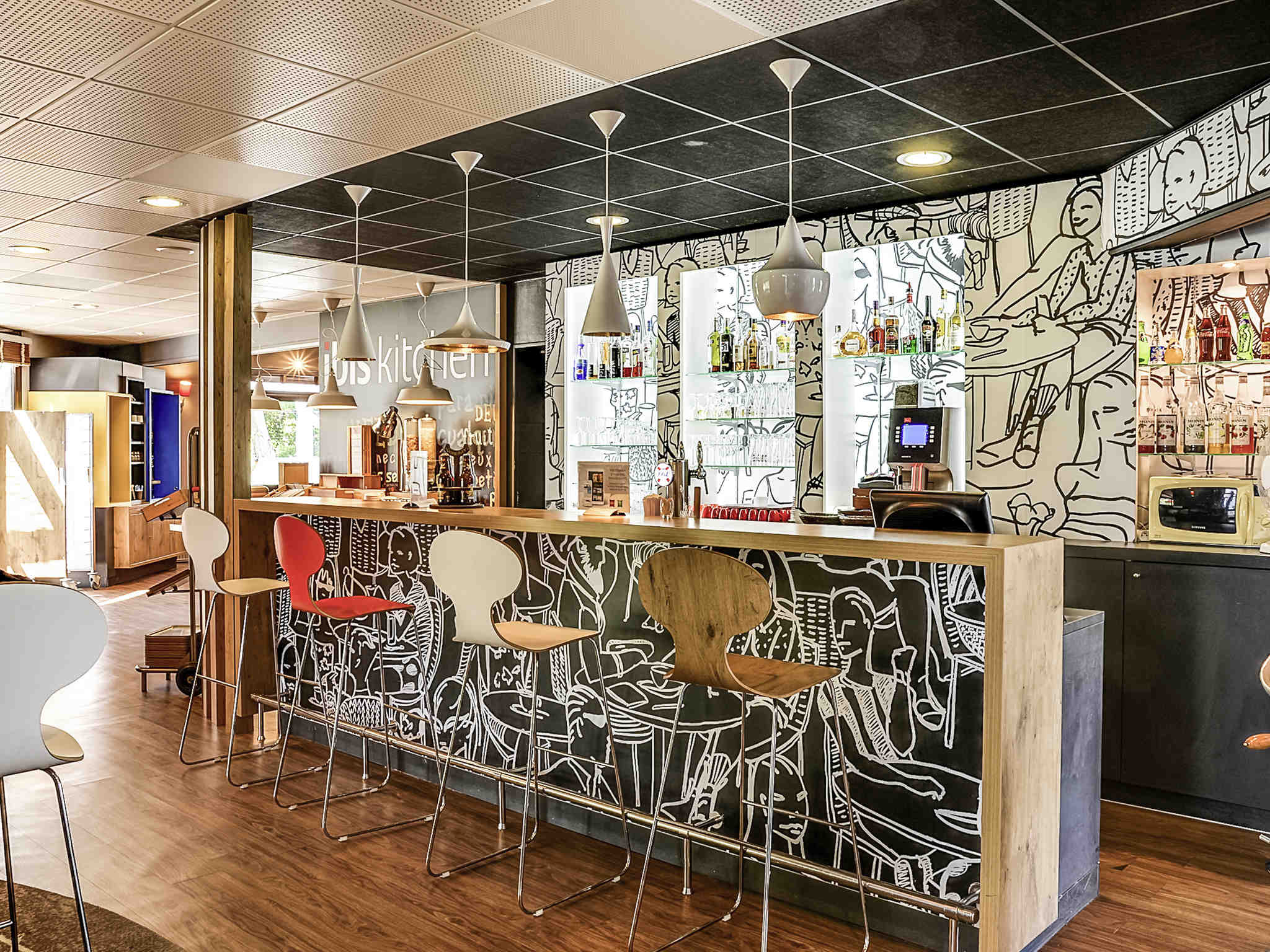 Ibis Salon de Provence Sud, Salon-de-Provence - photo 12