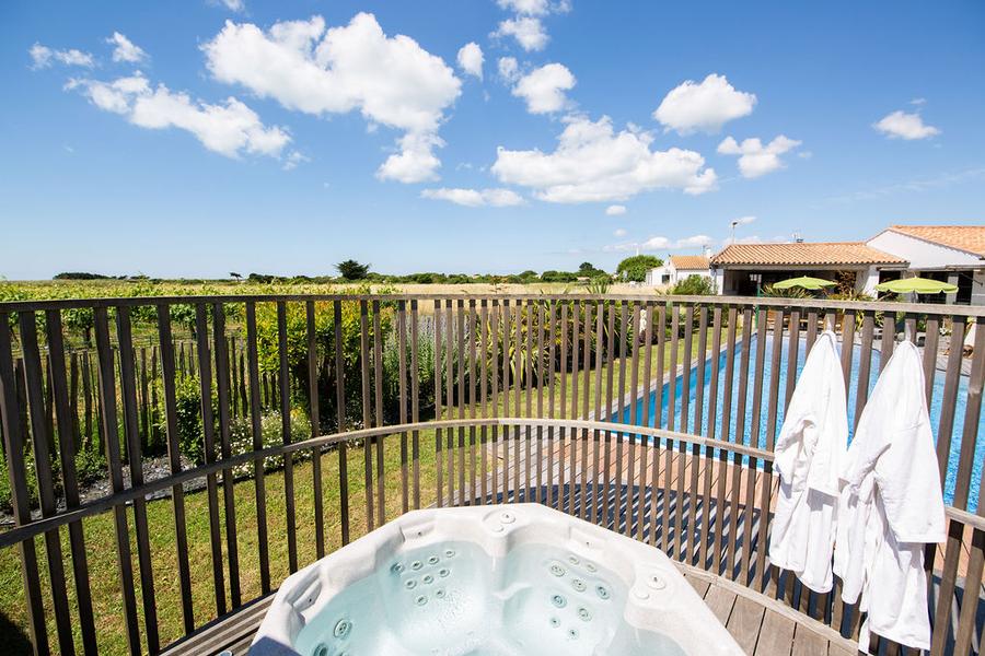 Jacuzzi