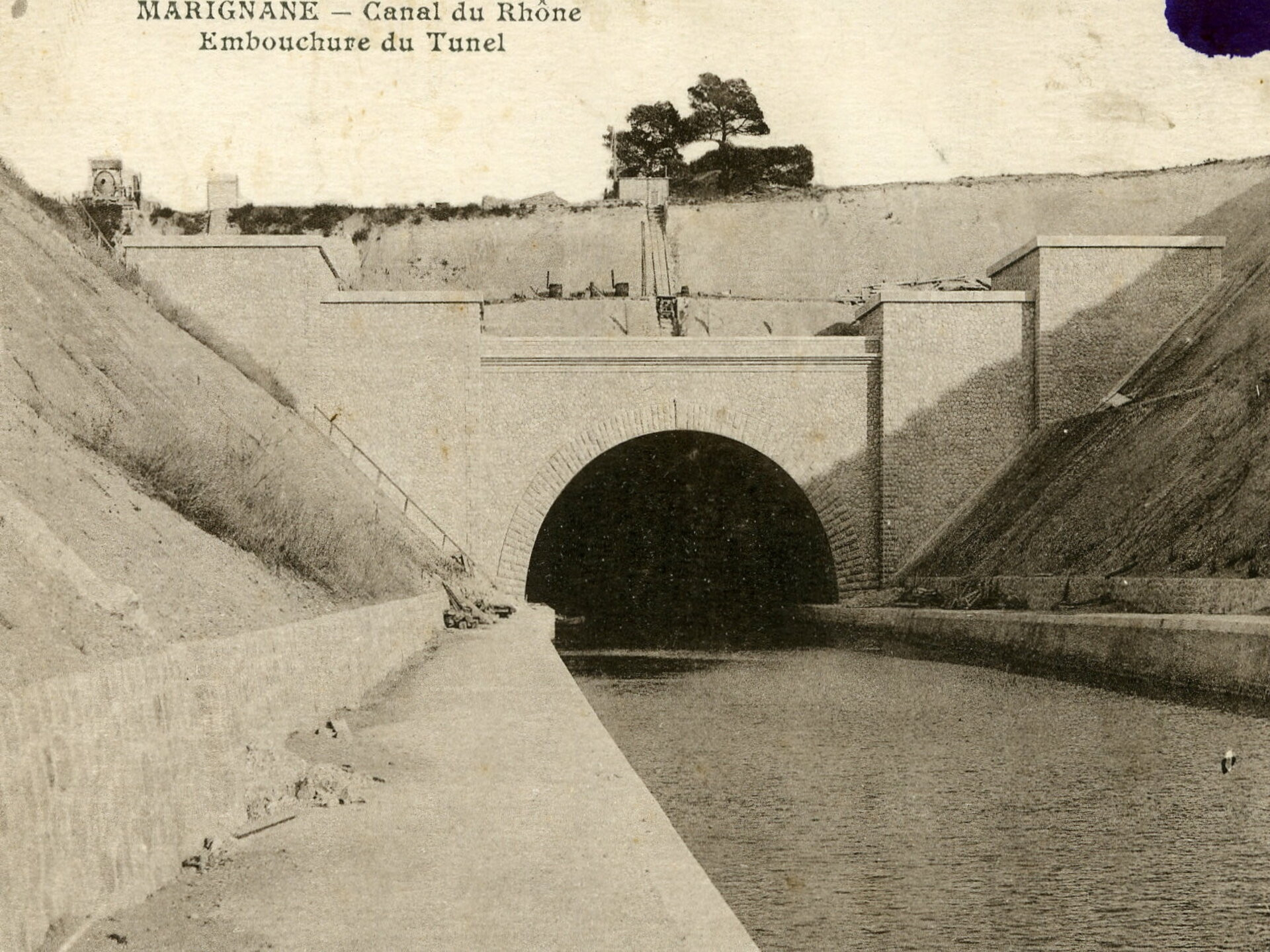 Canal et Tunnel du Rove
