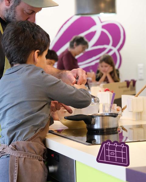 enfant faisant une préparation