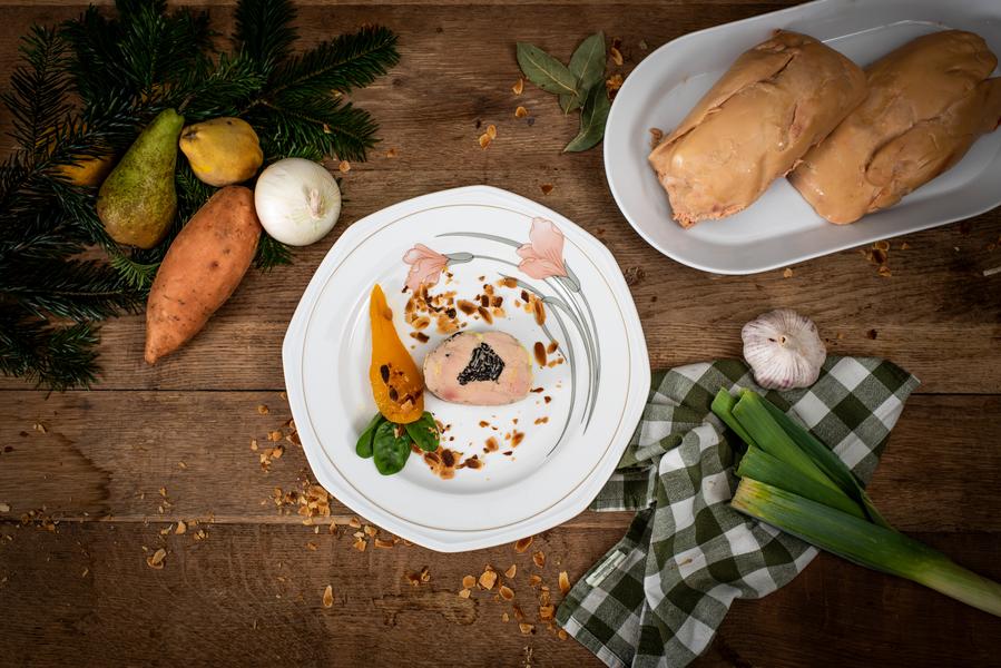 Foie gras maison, farci aux trompettes de la mort