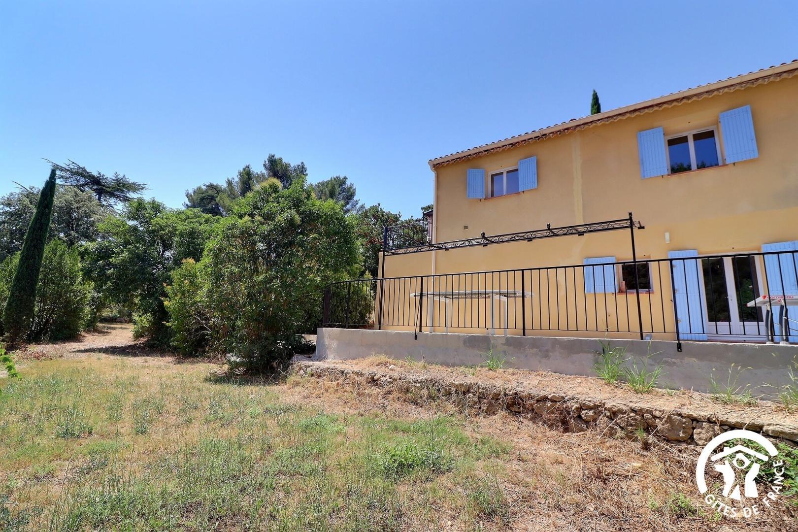 Taoumé, Marseille 11e Arrondissement - photo 14