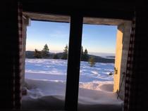 Vue depuis le refuge, en hiver