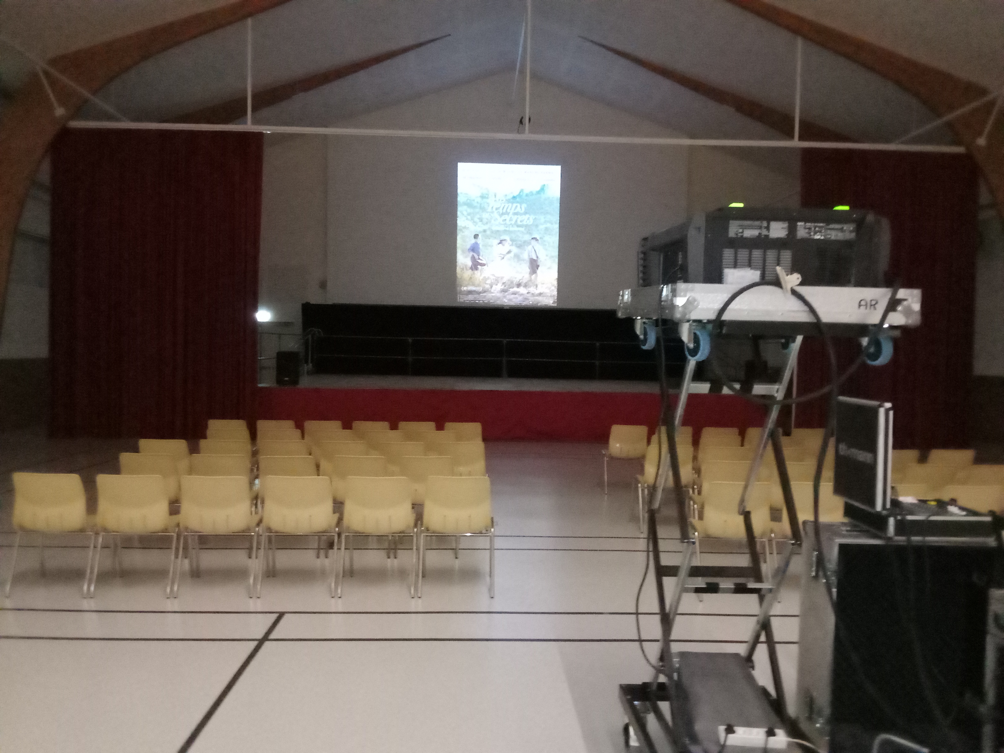 Salle polyvalente - Lieu de projection