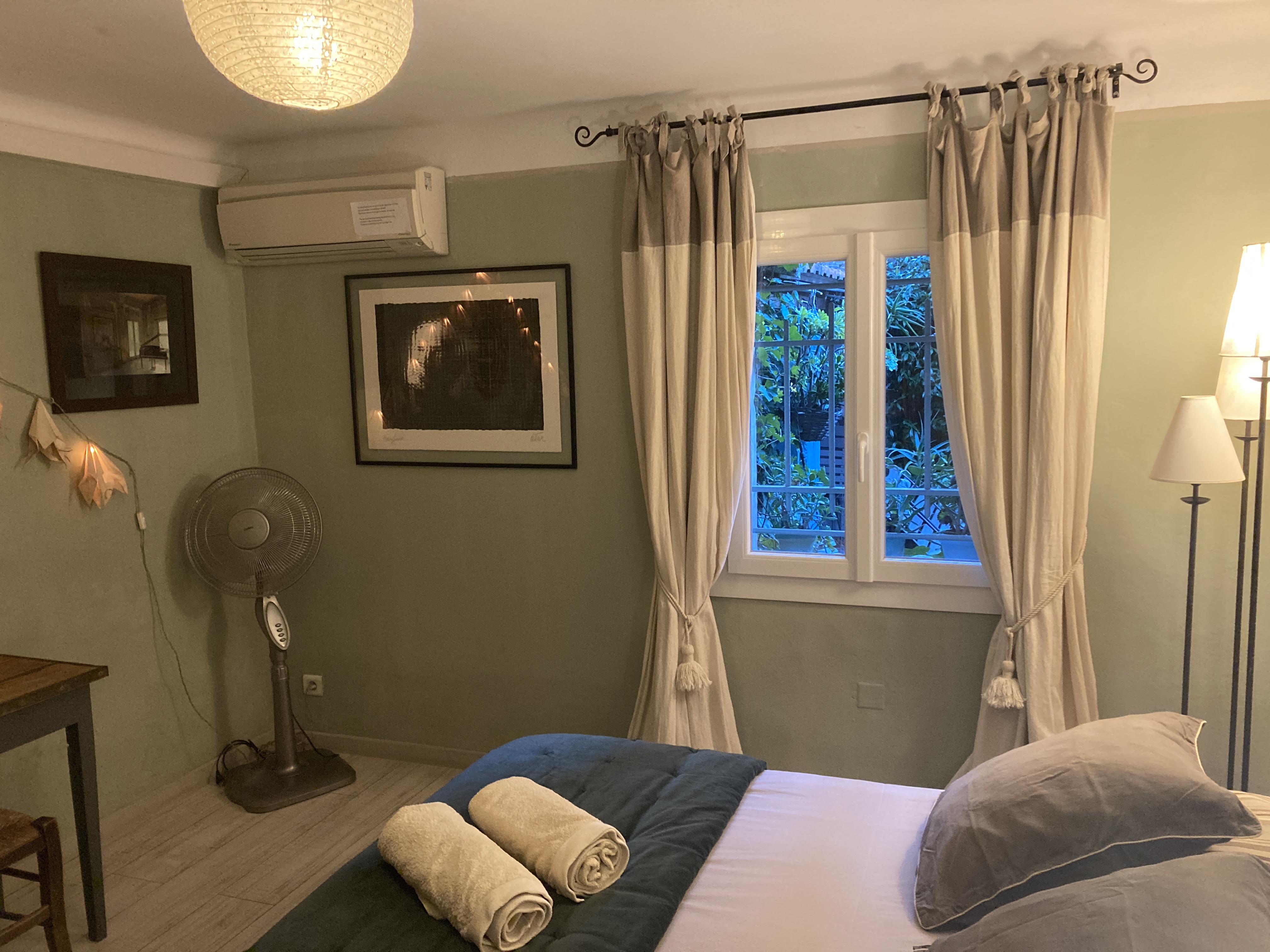 Appartement de charme avec jardin en centre-ville — photo 3