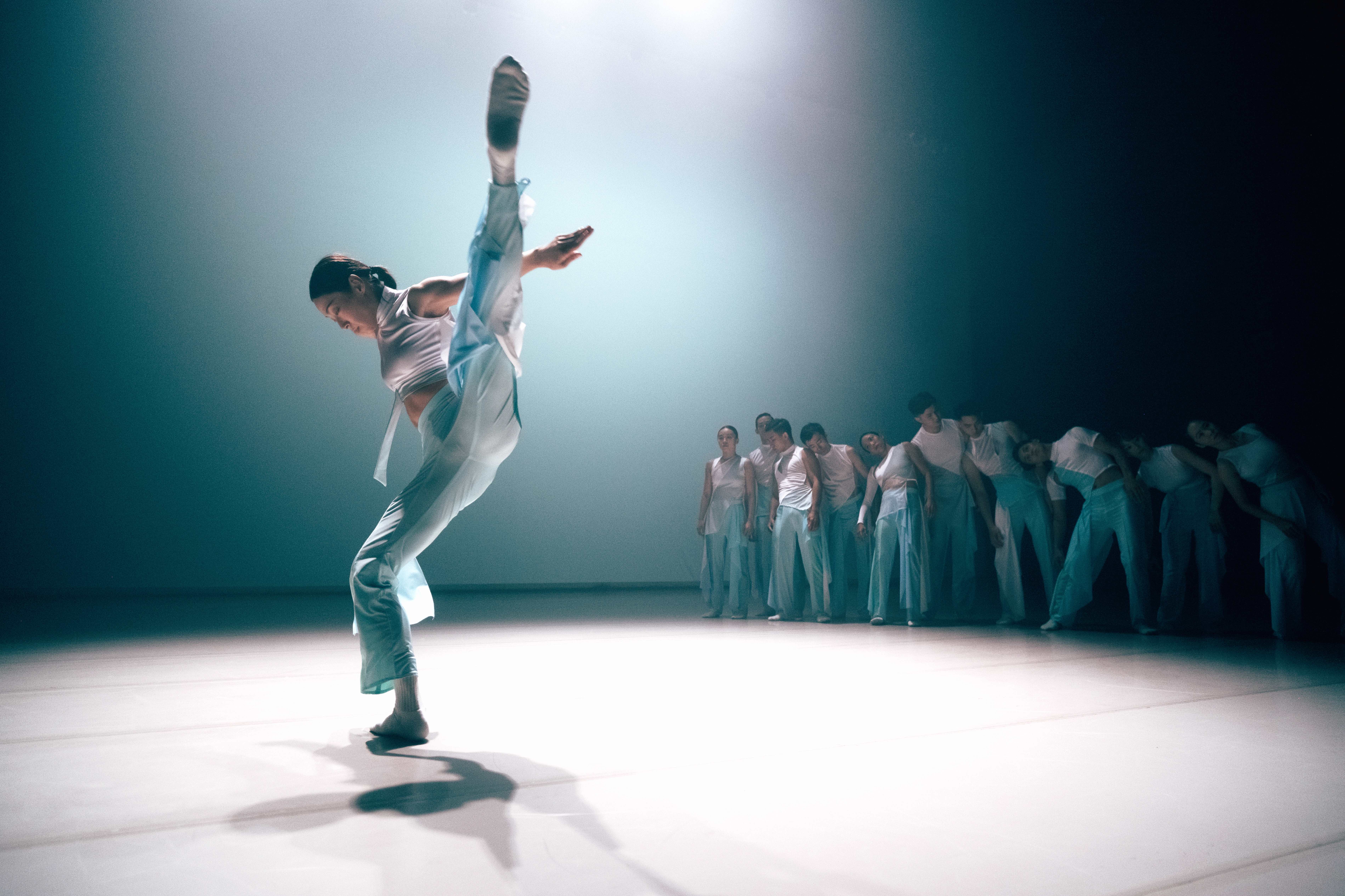 Danse : Po-Cheng Tsai / Crack