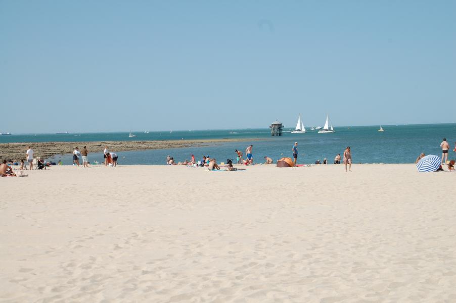 La plage.