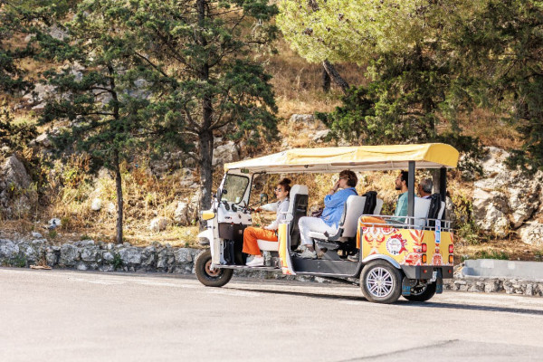 Balade tuk tuk autour de Notre Dame