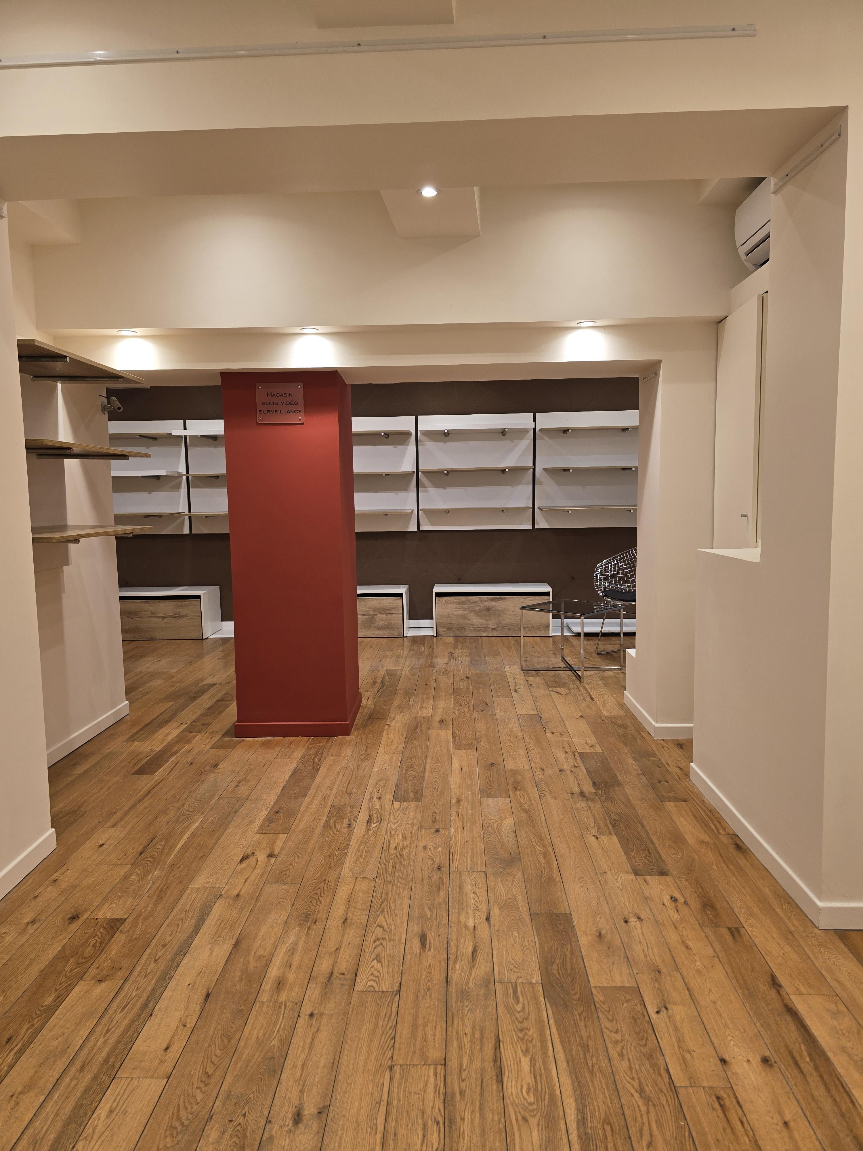 Boutique éphémère place de l'Hôtel de Ville