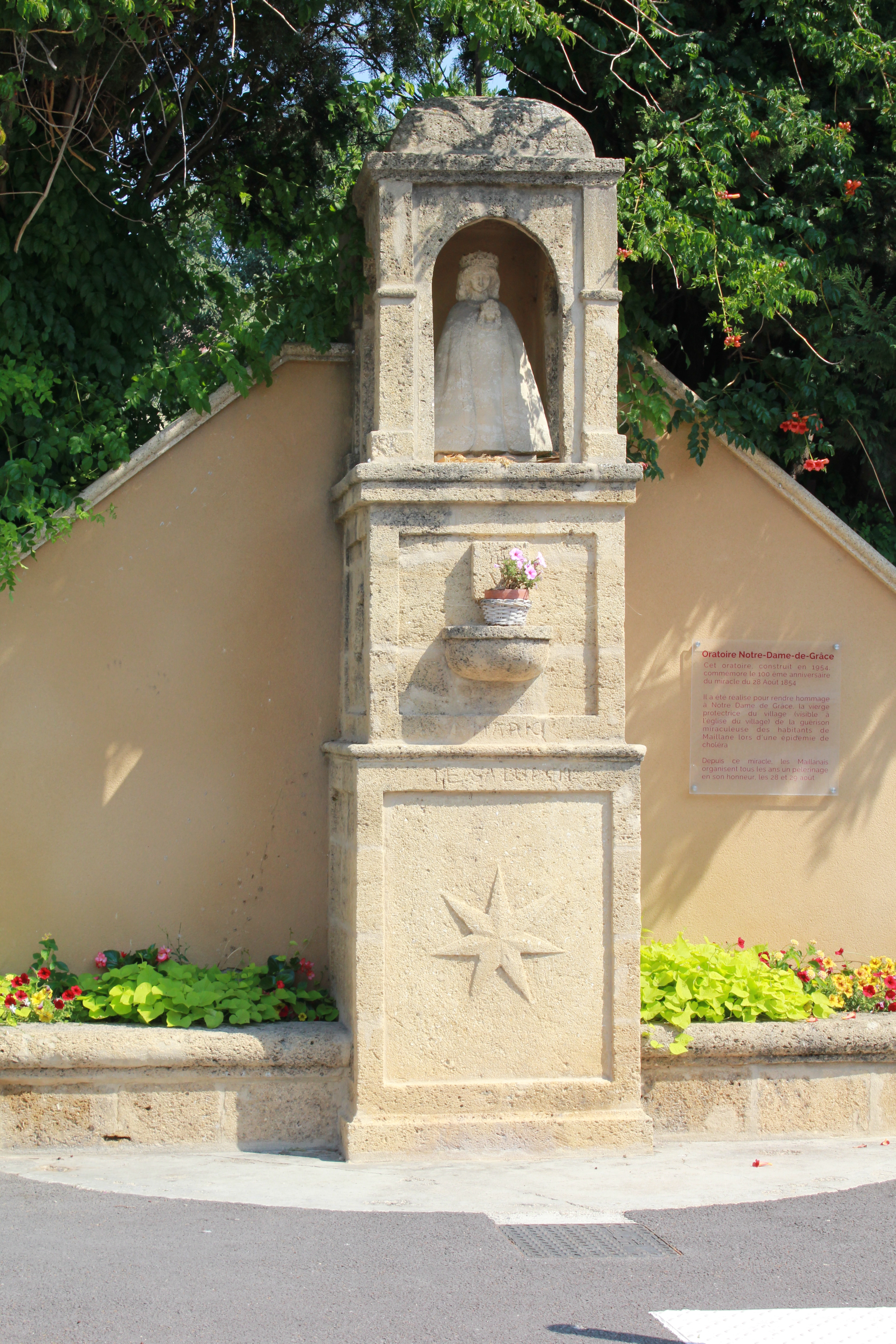 Oratoires de Maillane, Maillane - photo 2