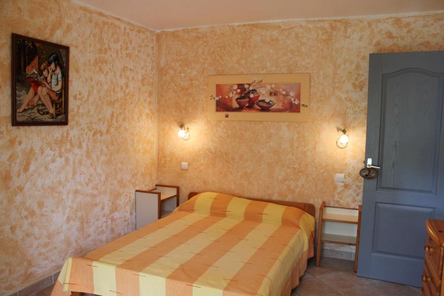 Gîte L'Aubépine de Douans-Chambre-Saint-Étienne-de-Tinée-Gîtes de France des Alpes-Maritimes