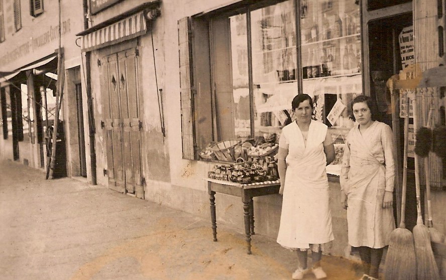 Exposition « Les commerces au fil du temps » - Médiathèque de Cluses_Cluses