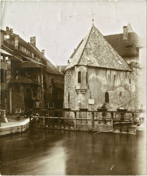 Palais de l’Île avant restauration vers 1900