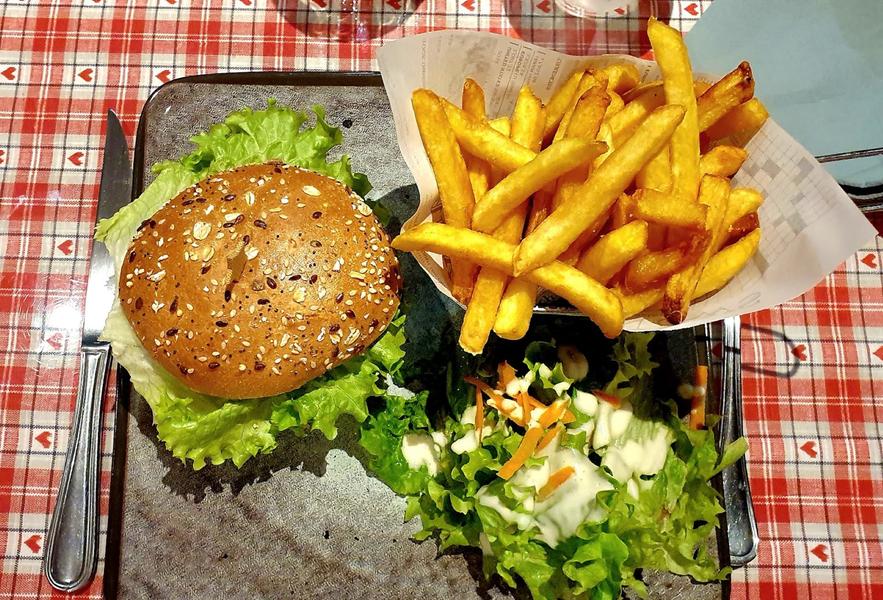 Restaurant Le Galuber - Crémieu - Balcons du Dauphiné