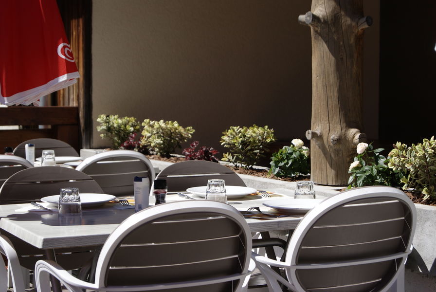 Bar restaurant du lac des Plagnes - Abondance