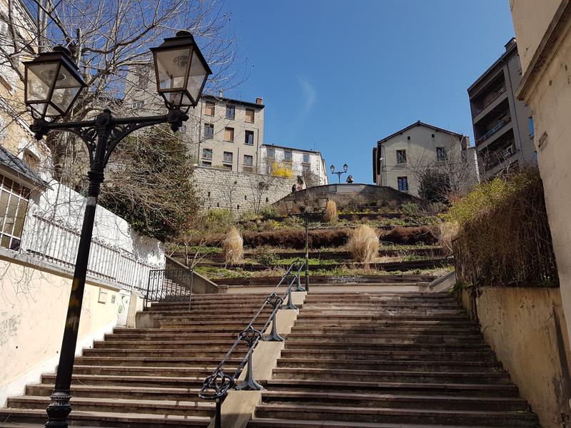 Visite dessinée - Au cimetière du Crêt-de-roc_Saint-Étienne