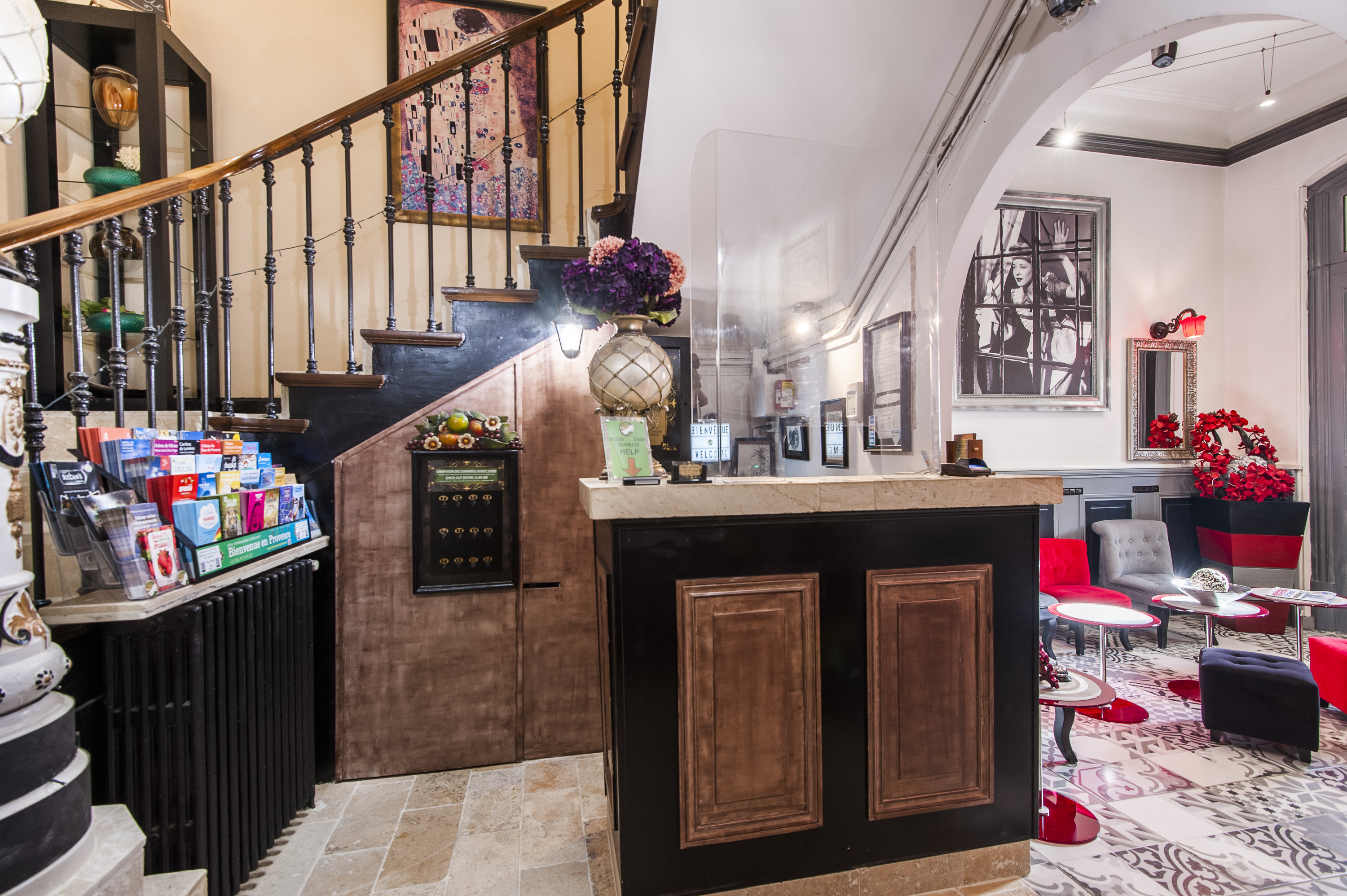 Hôtel de charme le Provence, Salon-de-Provence - photo 11