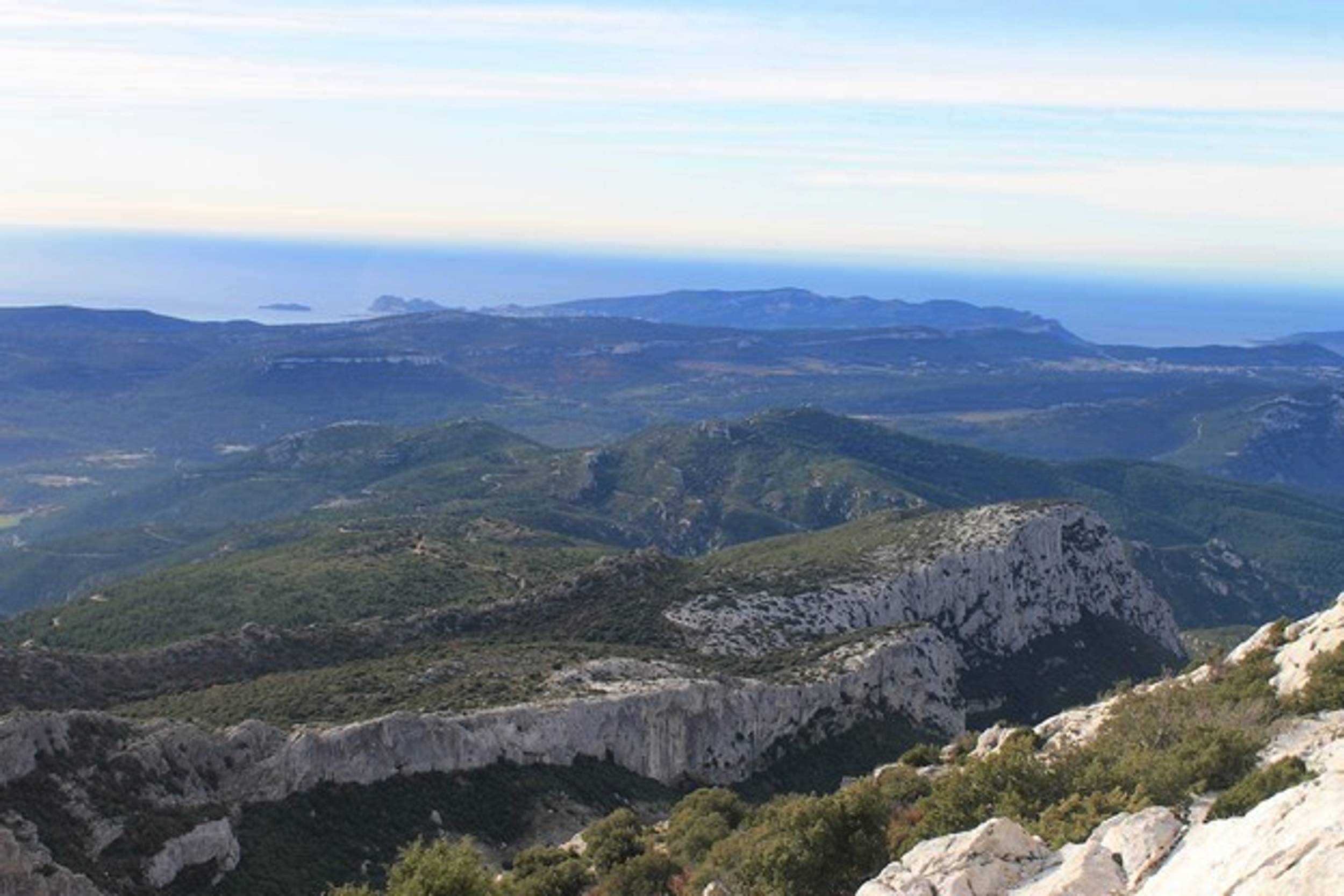 CUGES-LES-PINS - Crête de la Sainte-Baume et Jas de Frédéric, Cuges-les-Pins - photo 7