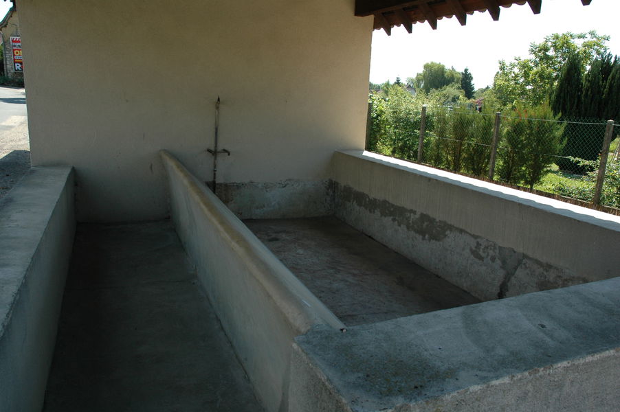 Lavoir Brangues - OTSI Morestel