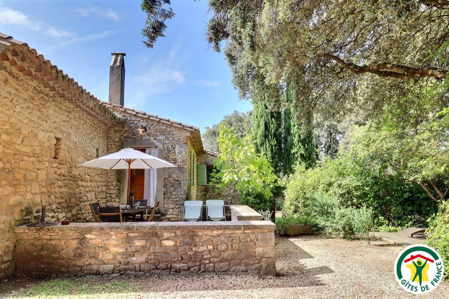 L'entrée du gîte et sa terrasse privative