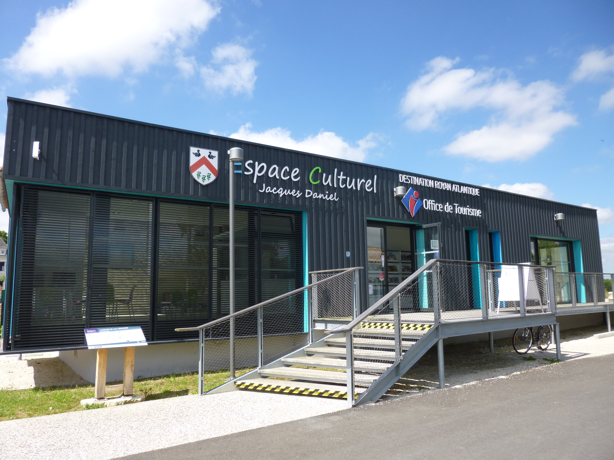 Office de Tourisme L'Éguille