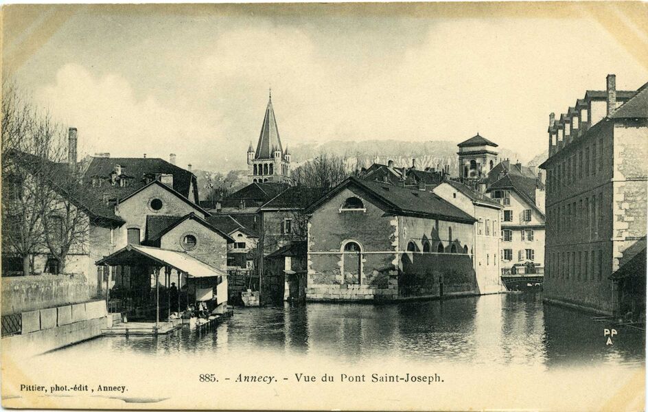 Vue sur les anciens abattoirs du Pont Saint-Joseph