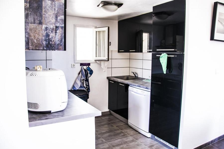 Gîte Le Clos du Noyer Renard-Cuisine-La Gaude-Gîtes de France Alpes-Maritimes  