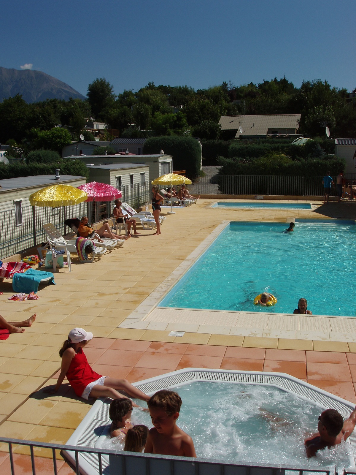 Piscine - Camping Le Serre du Lac