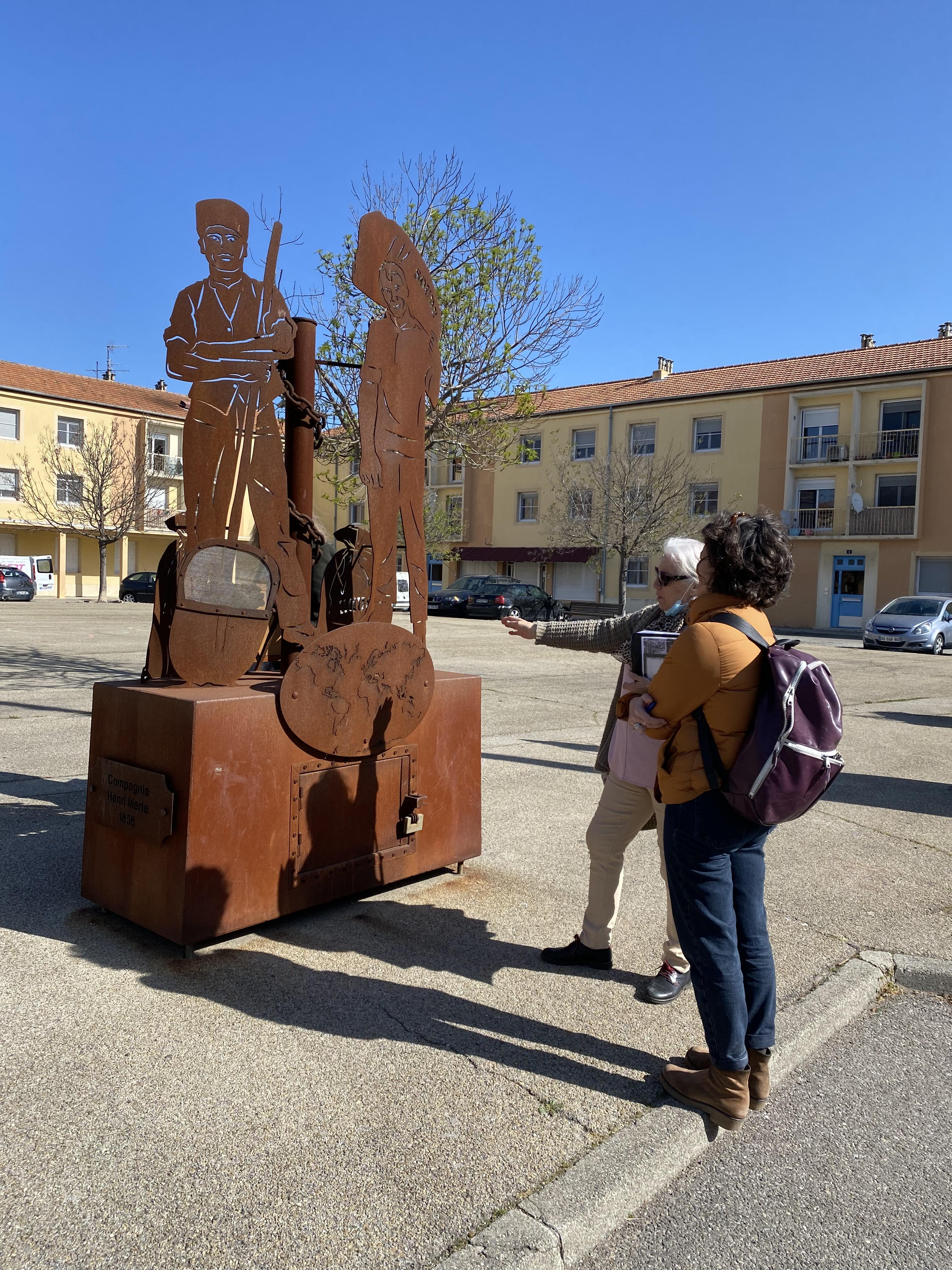 Storytelling walk in French from Salin de Giraud