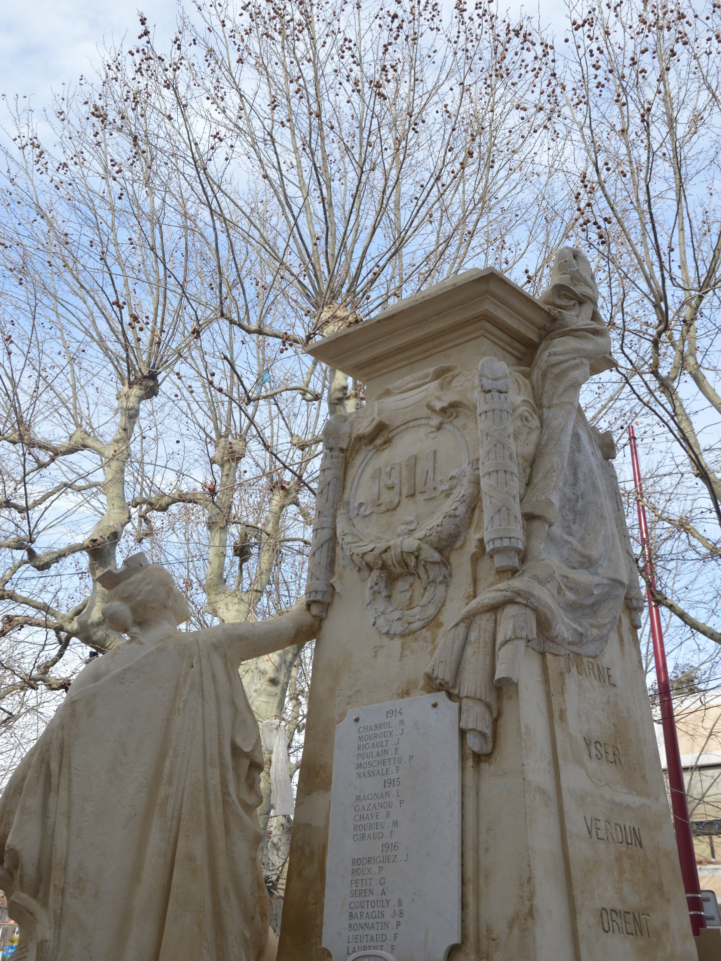 Monument aux morts  France Provence-Alpes-Côte d'Azur Bouches-du-Rhône Marignane 13700