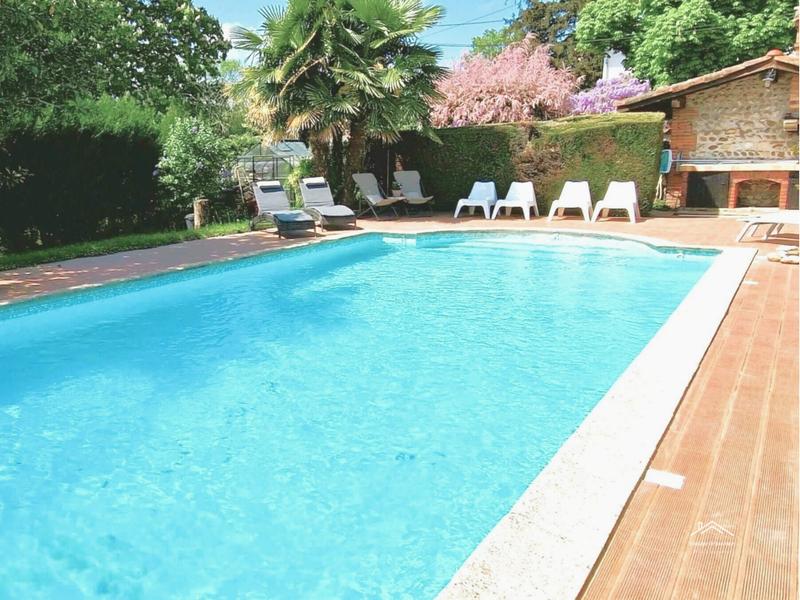 Fontaine de Jouvence Extérieurs