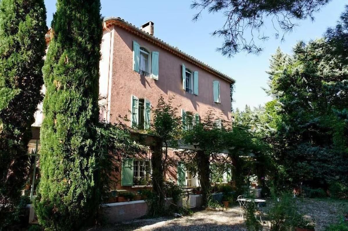 Domaine de Saint-Véran, Orgon - photo 9