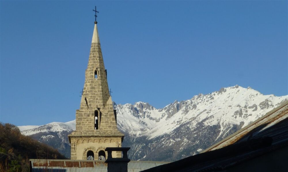 Eglise paroissiale de Saint-Clément-sur-Durance - © Sylvie Damagnez, Hautes-Alpes insolites