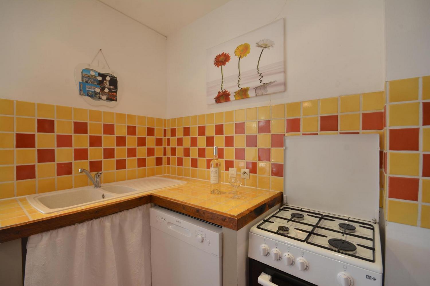 Maéva, Gardanne - photo 20