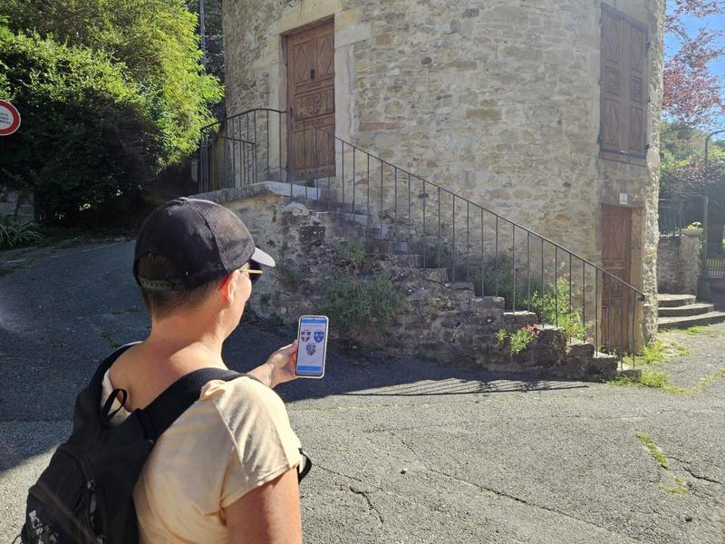 Jeu de piste GeoGaming : à la recherche des peintures secrètes_Cessieu