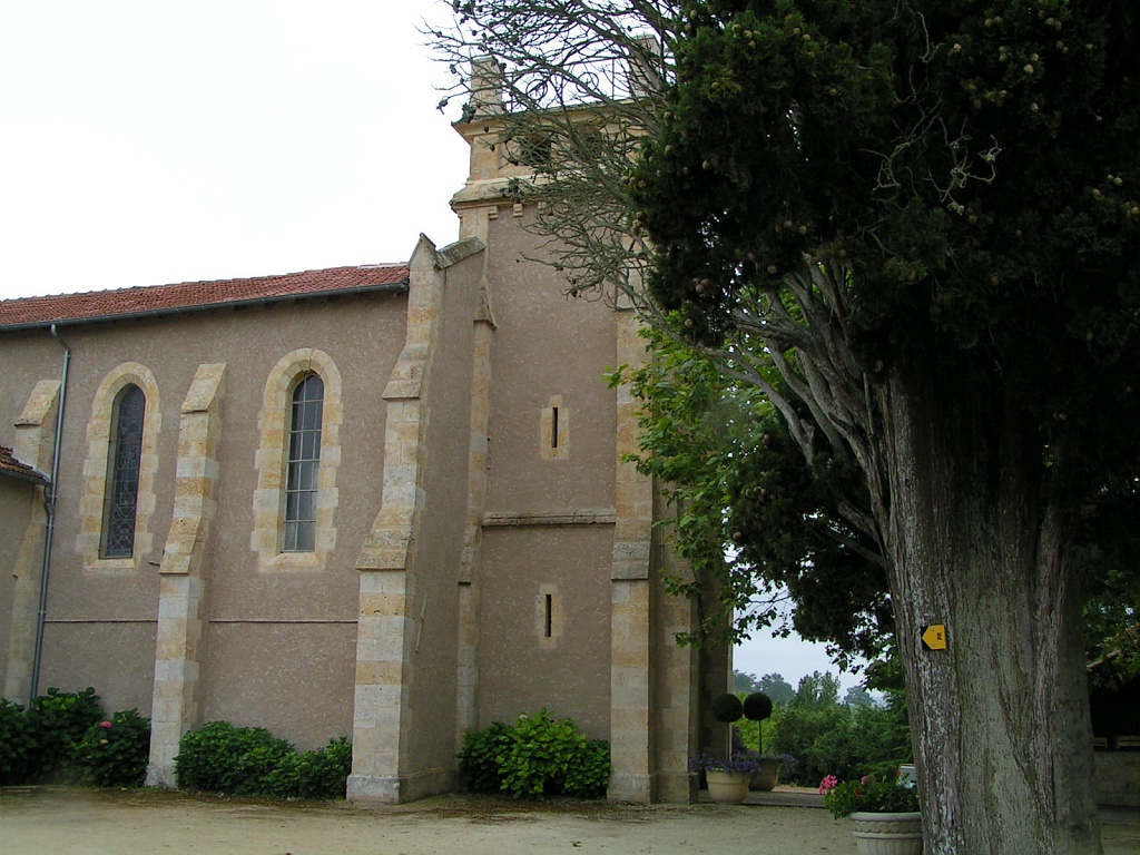 EGLISE DE MAIGNAUT TAUZIA