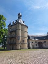Visite du donjon et des communs_Sainte-Geneviu00e8ve-des-Bois