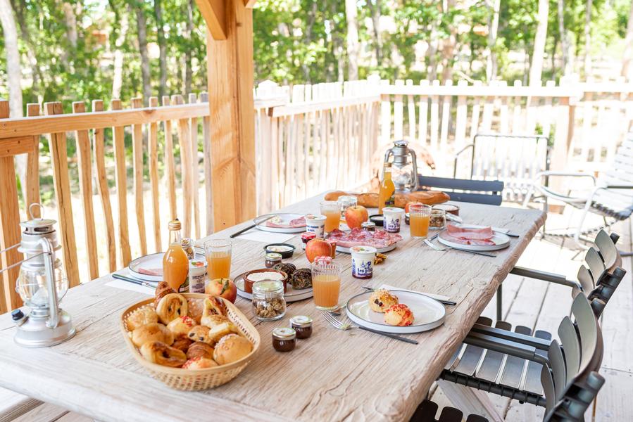 Nuit au Safari_Peaugres