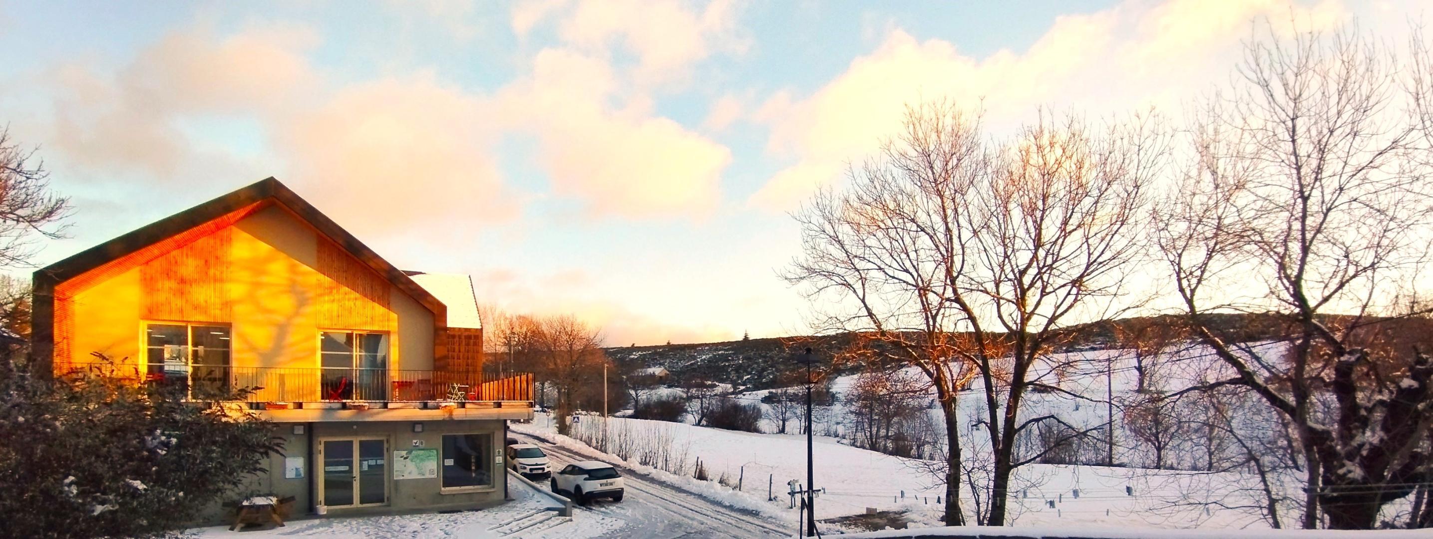Notre nouveau gîte au lever du soleil
