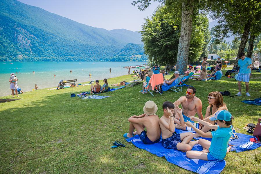 Plage Le repaire du Pré Argent - Lac d'Aiguebelette